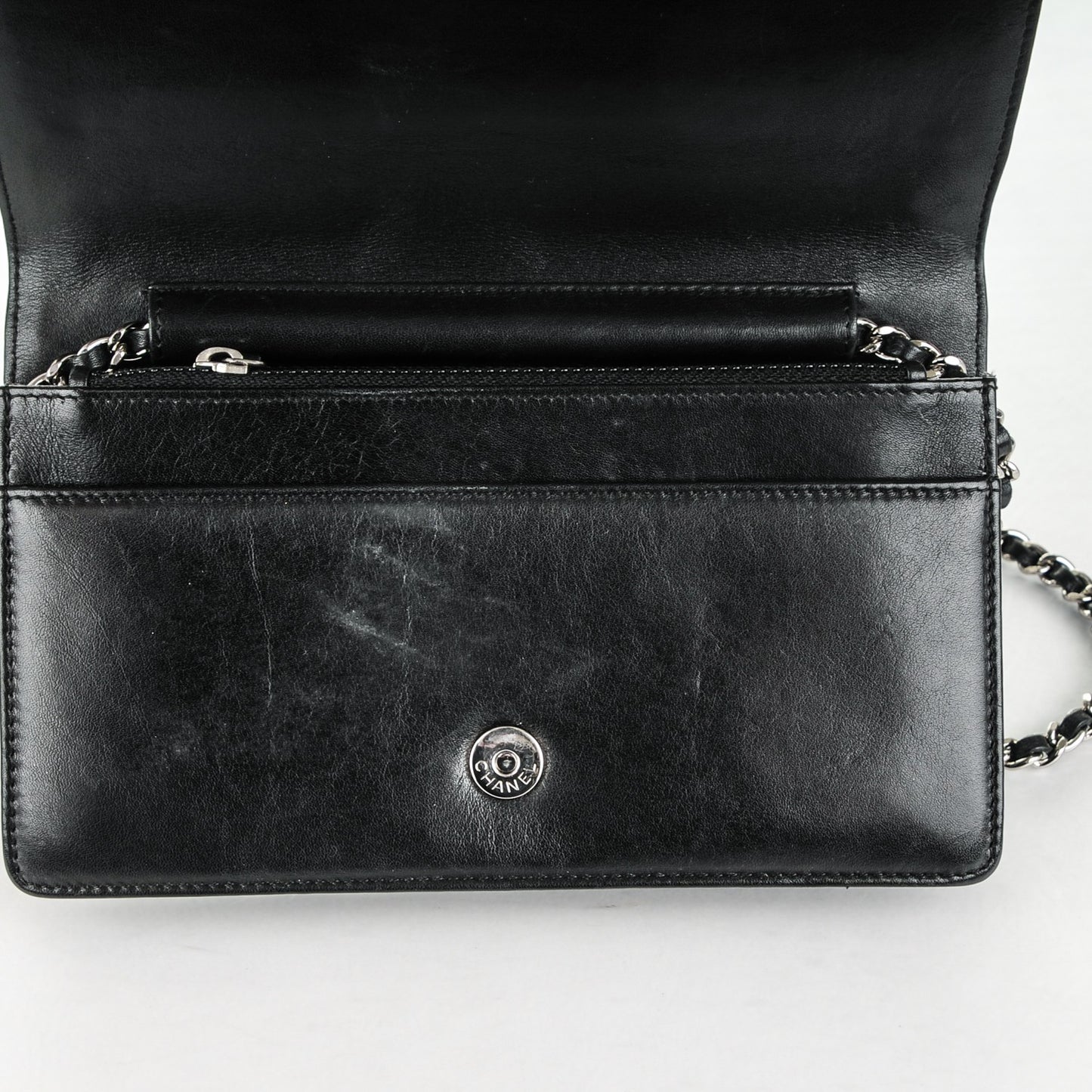 Lambskin Studded CC Wallet On Chain WOC Black