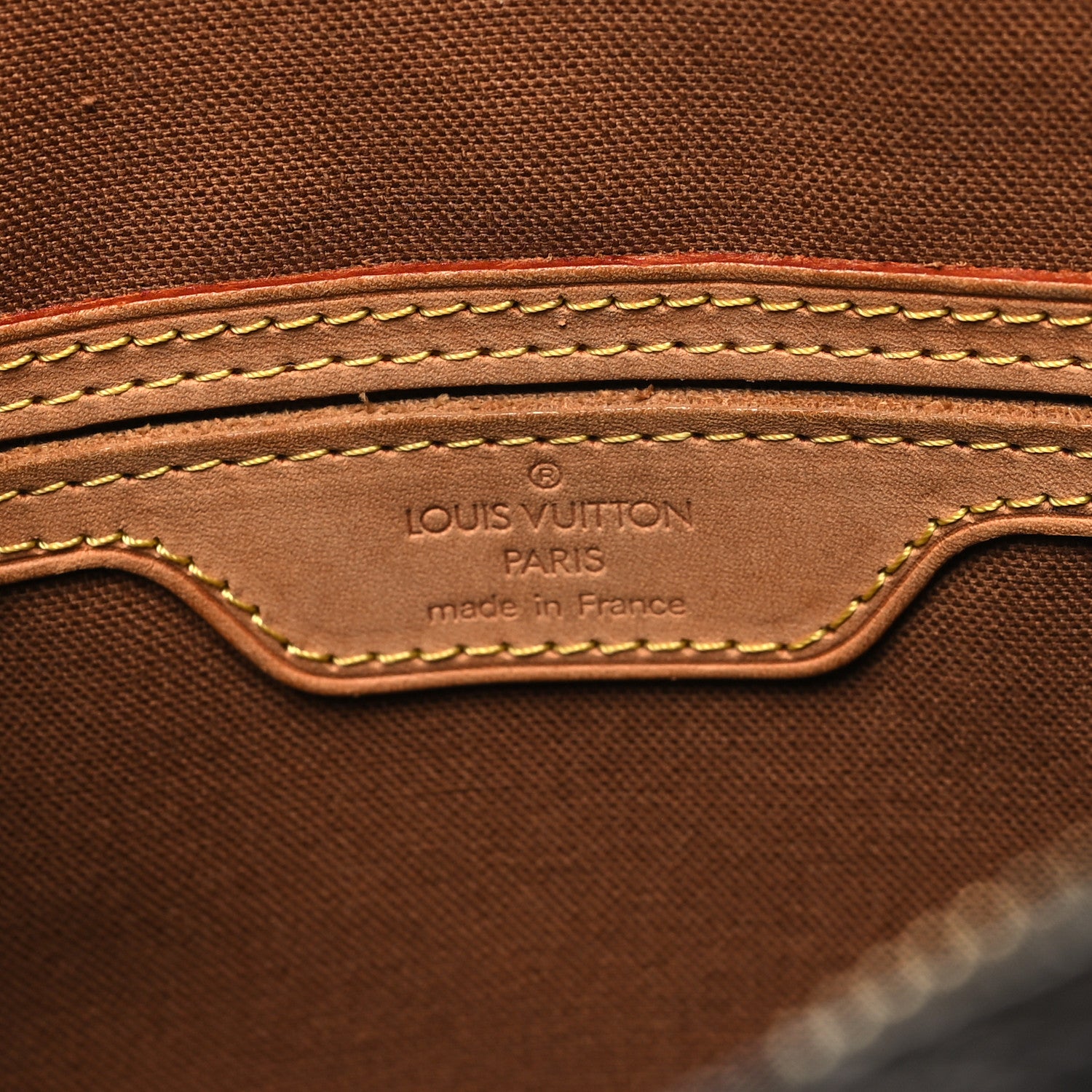 Louis Vuitton Monogram Cabas Mezzo 6 of 13