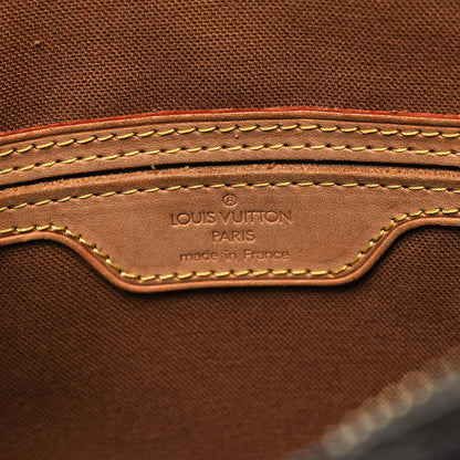 Louis Vuitton Monogram Cabas Mezzo 6 of 13