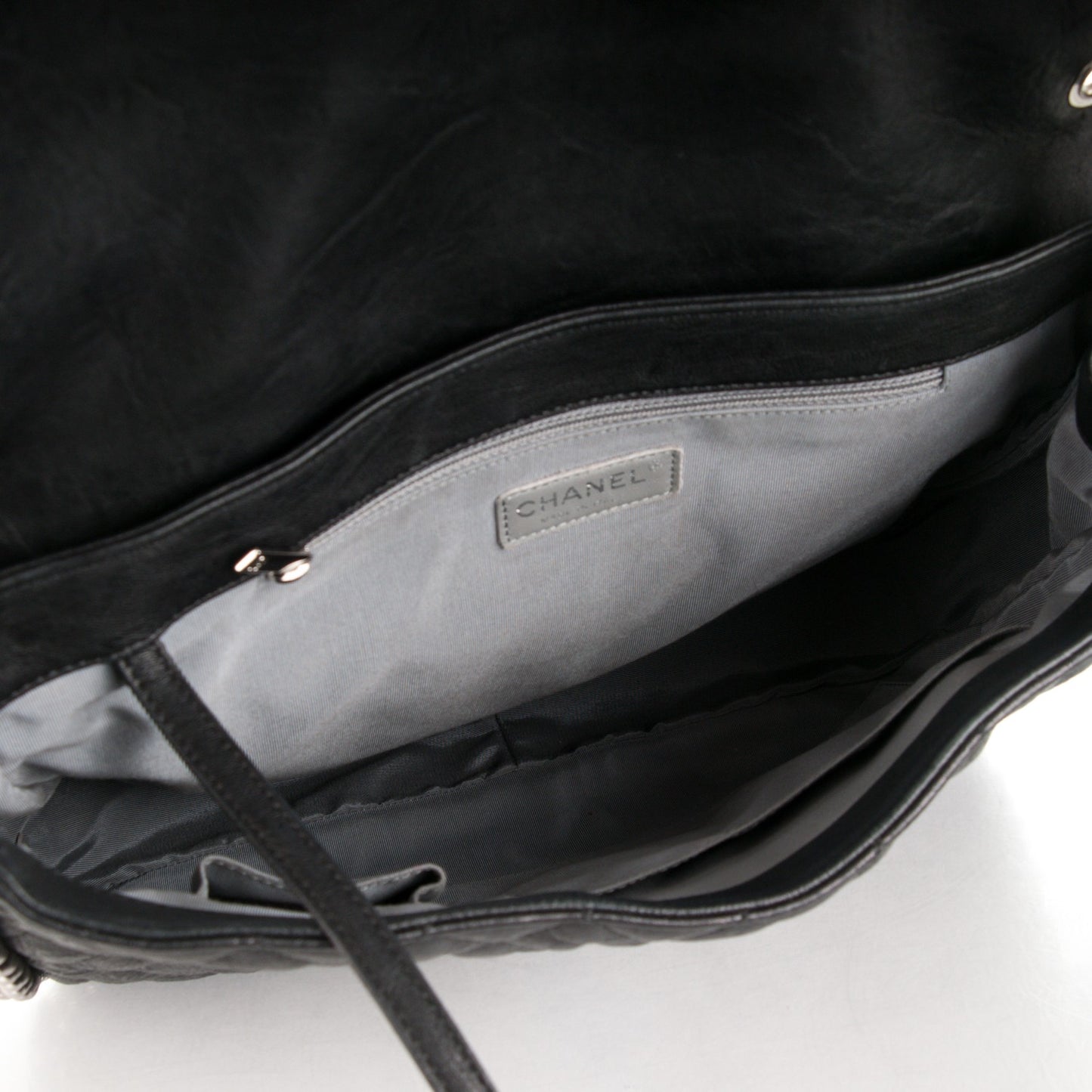 Washed Lambskin Quilted Maxi Chain Around Flap Black