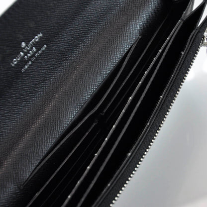 Louis Vuitton Taiga Accordeon Wallet 4 of 6