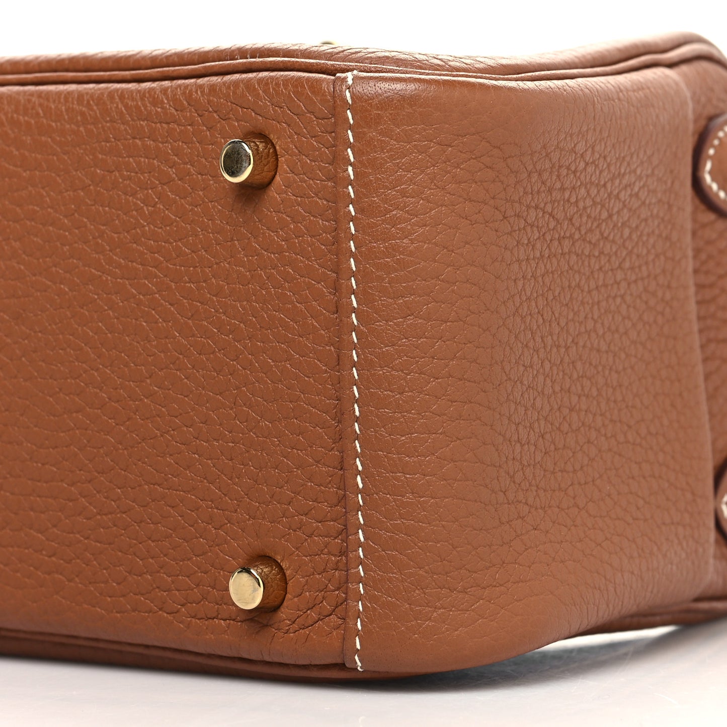 Taurillon Clemence Mini Lindy 20 Gold