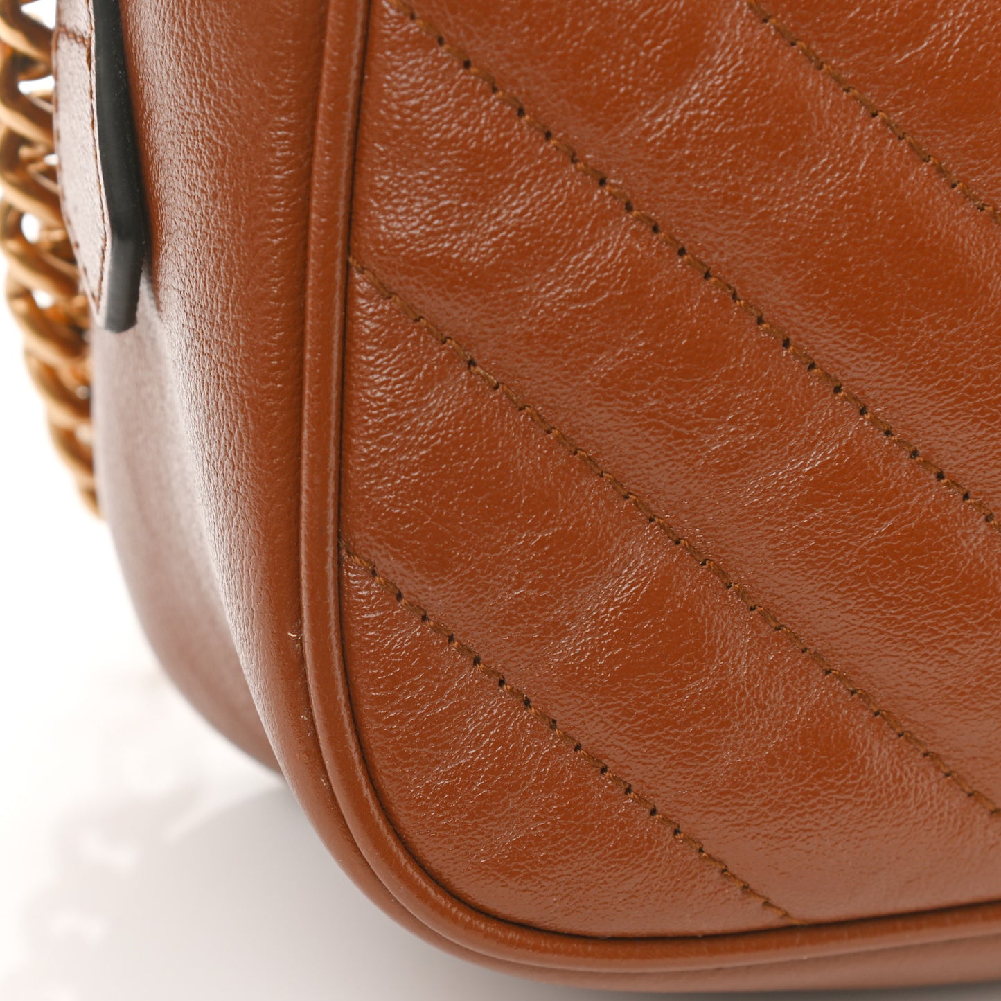 Glazed Calfskin Matelasse Diagonal Small GG Marmont Chain Shoulder Bag Cuir