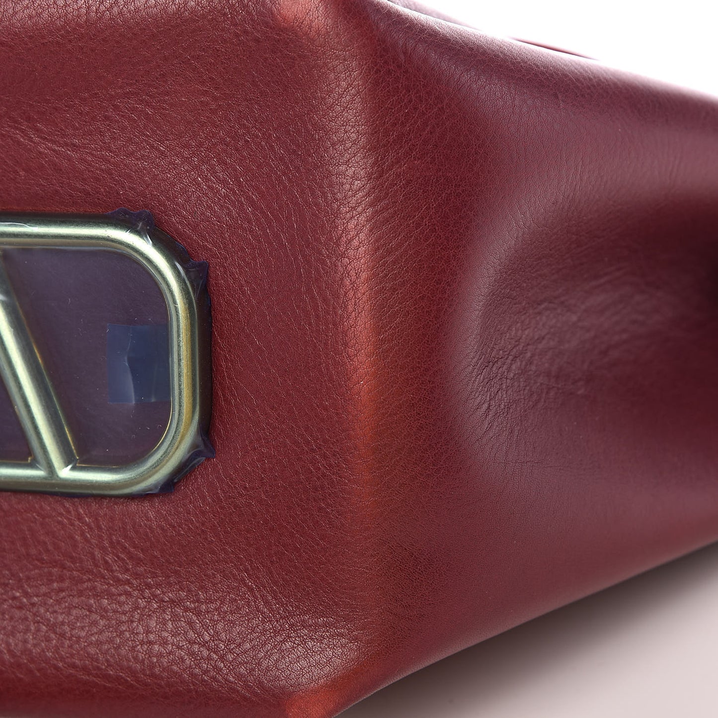 Grainy Calfskin VLogo Bucket Bag Cerise
