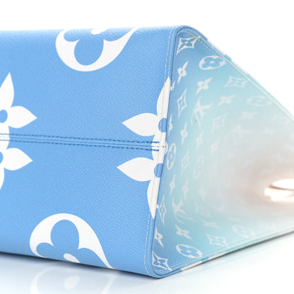 Louis Vuitton Monogram Giant By The Pool Onthego GM Blue 9 of 16