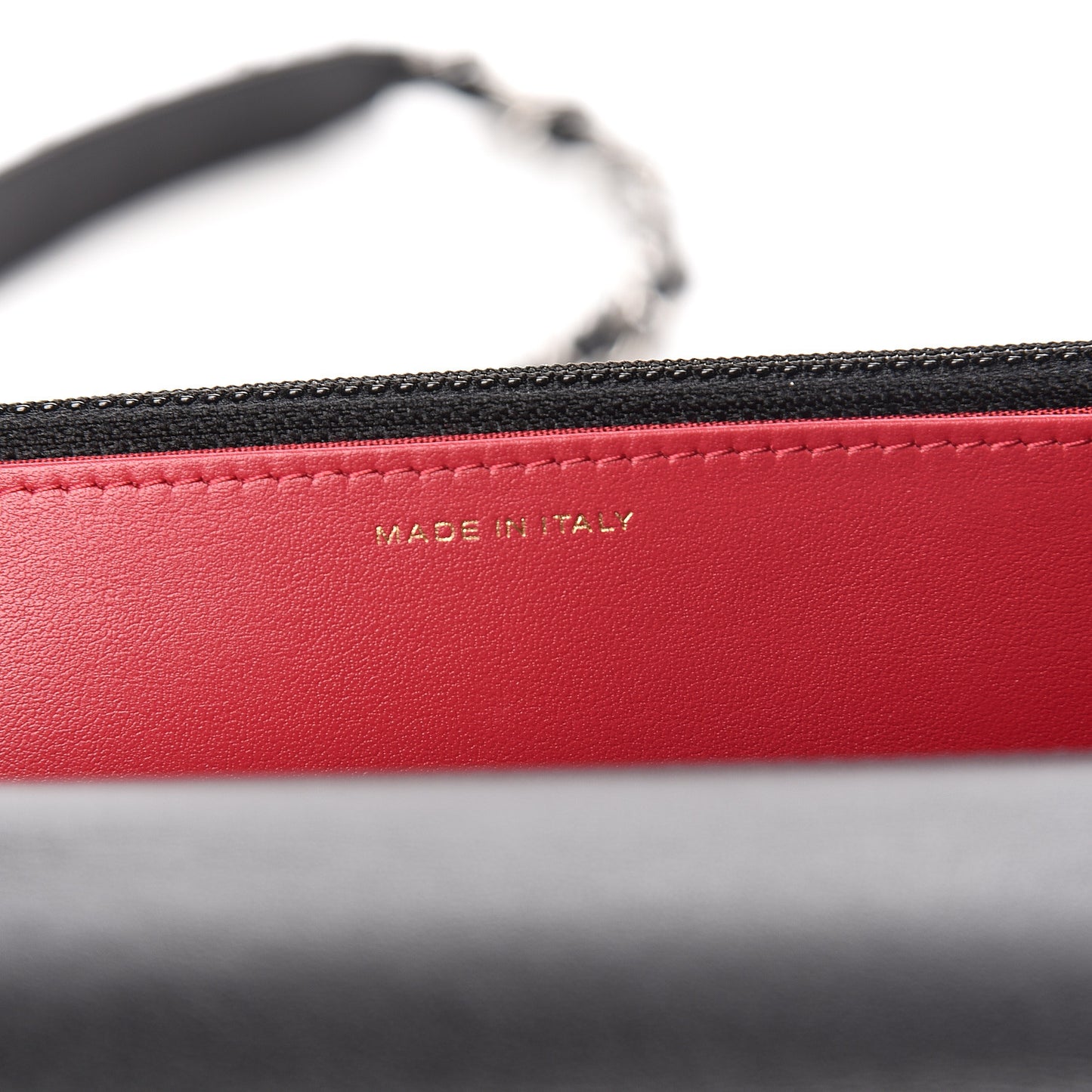 Goatskin Quilted 19 Wallet On Chain WOC Black