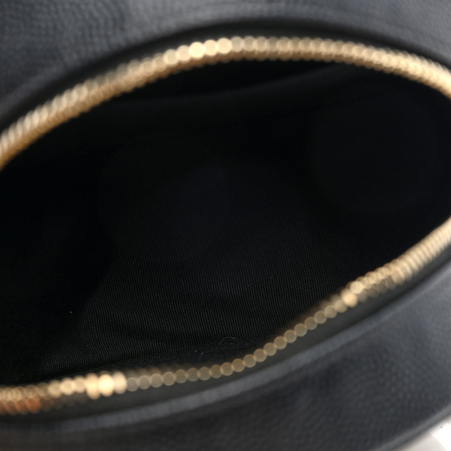 Caviar Quilted Round Filigree Crossbody Black