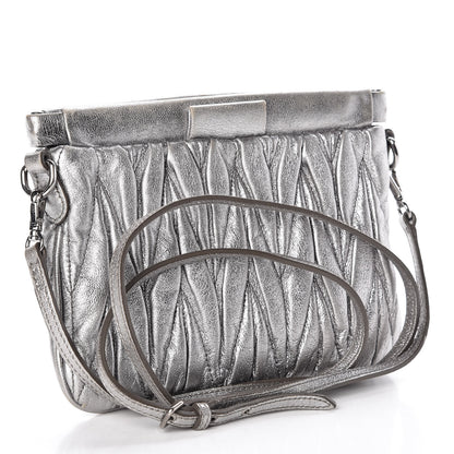 Miu Miu Metallic Nappa Matelasse Clutch Cromo 3 of 14