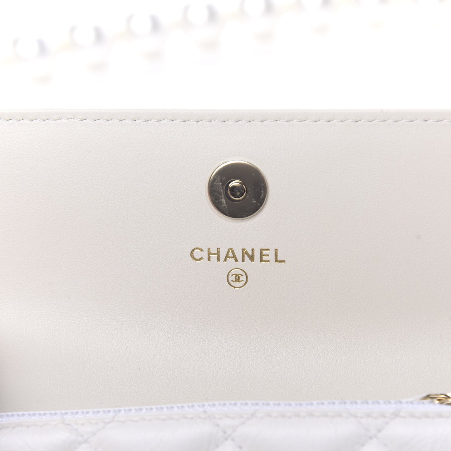 Calfskin Quilted Pearl Clutch With Chain White