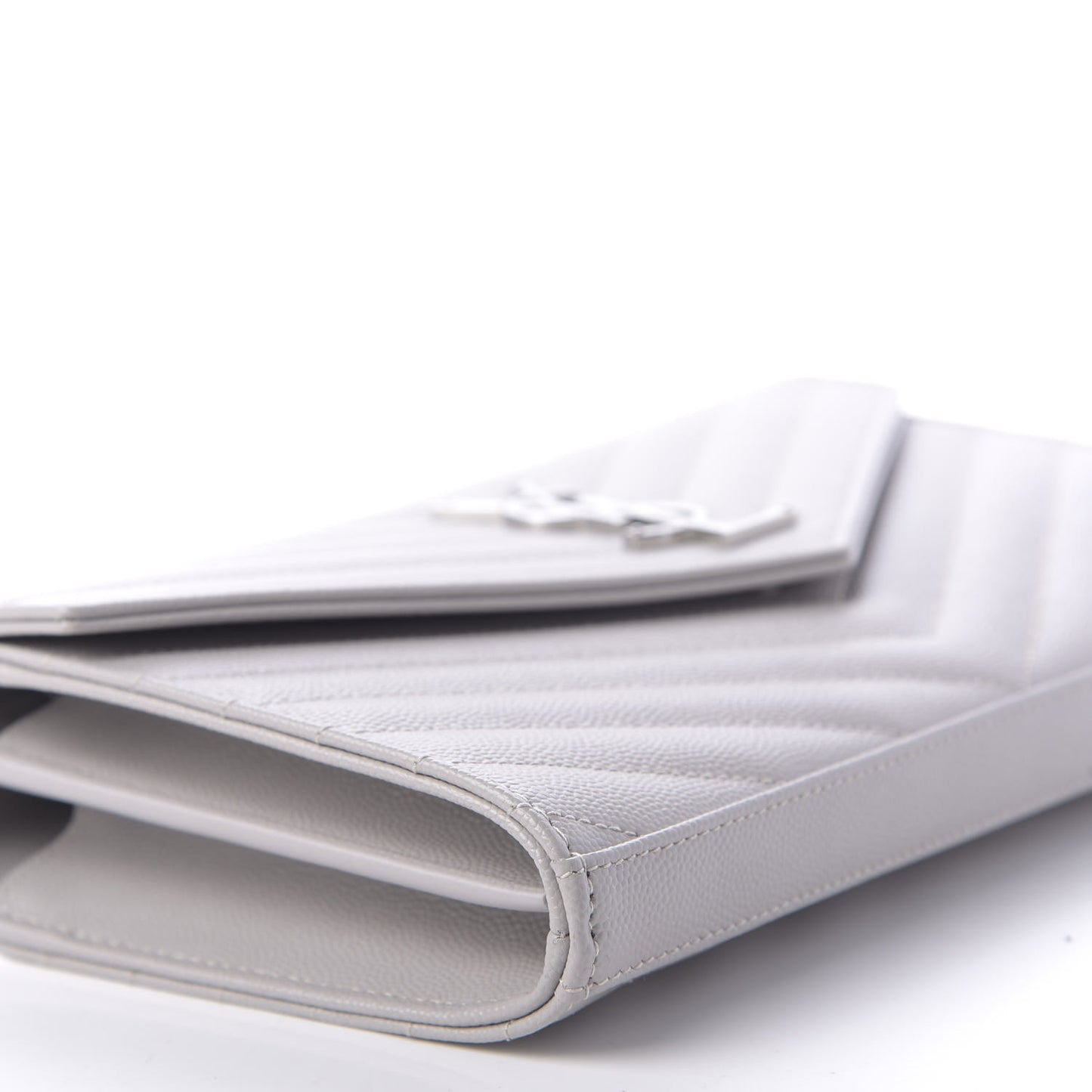 Grain De Poudre Matelasse Chevron Monogram Chain Wallet Light Grey