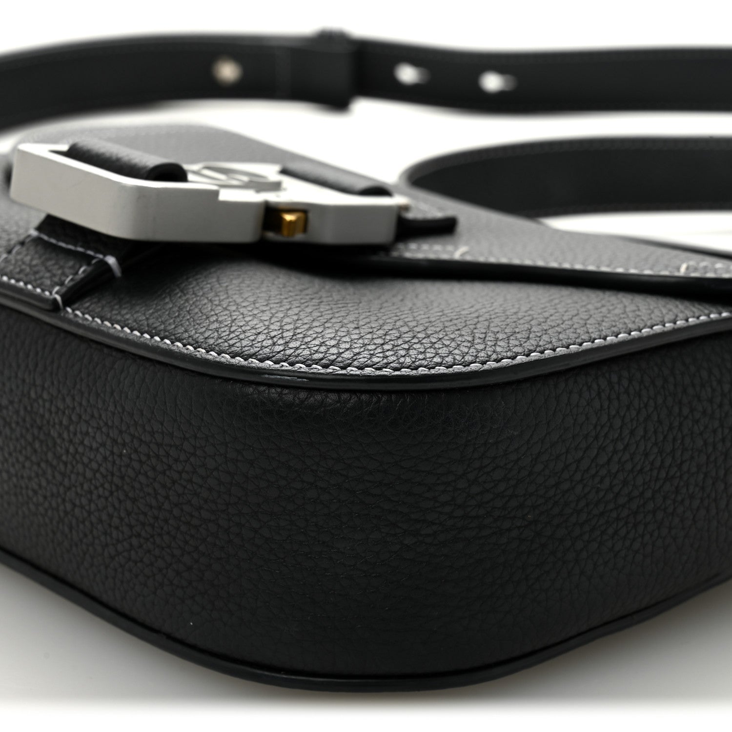 Christian Dior Grained Calfskin Saddle Messenger Bag With Strap Black 9 of 12