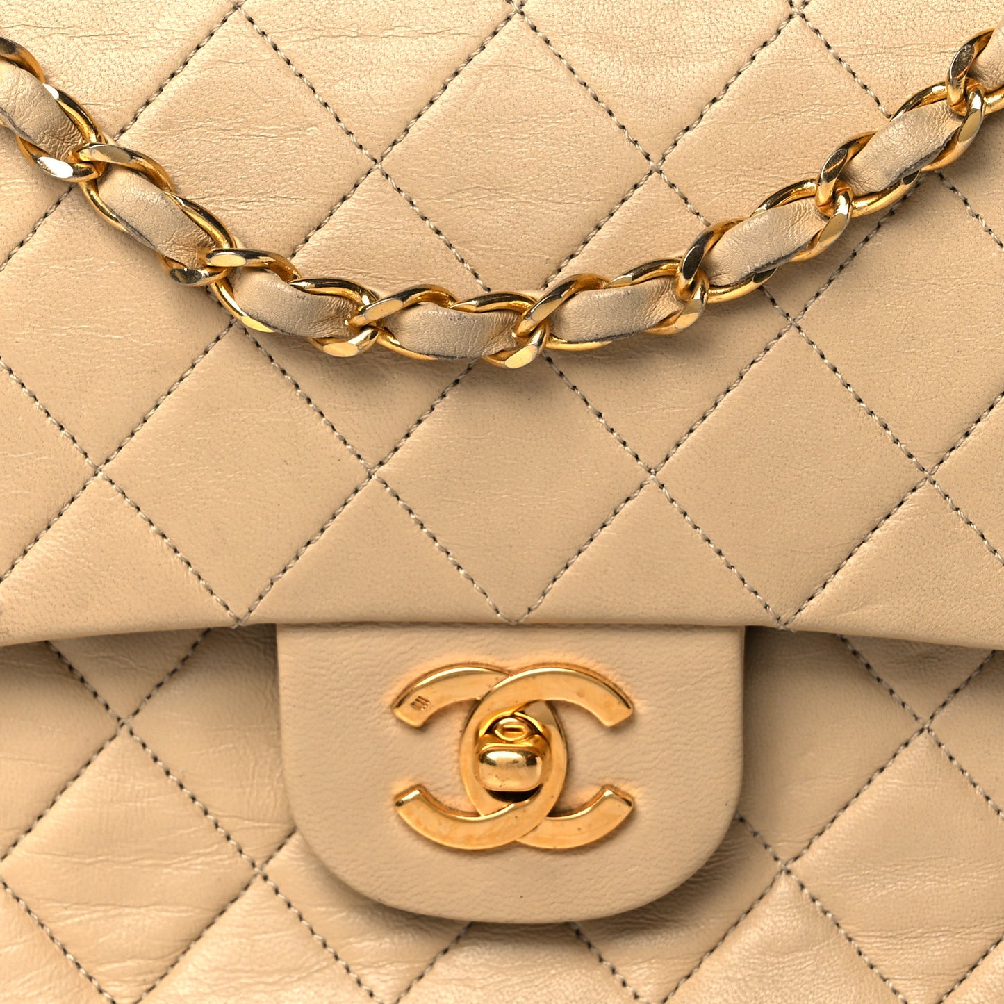 Lambskin Quilted Medium Double Flap Beige
