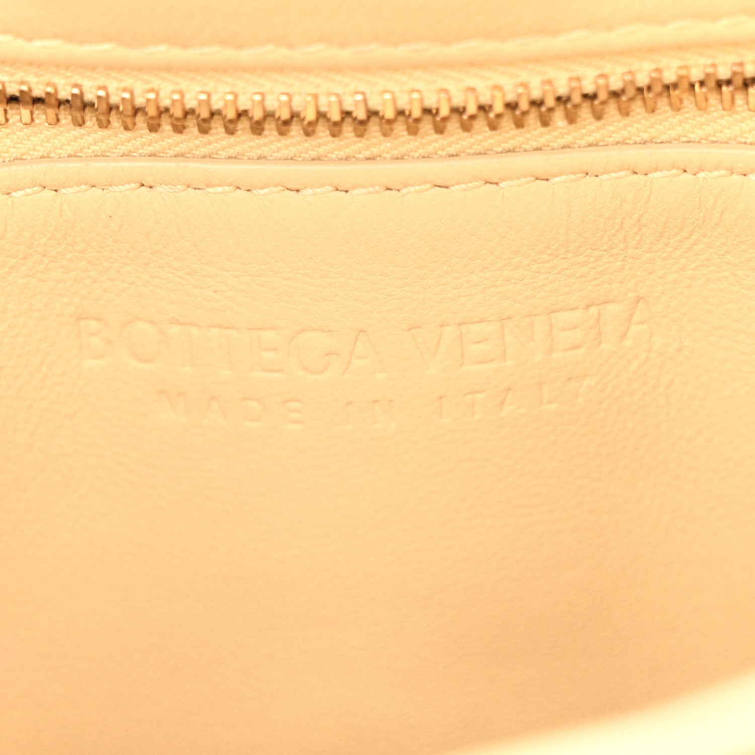 Bottega Veneta Lambskin Maxi Intreccio Padded Chain Cassette Crossbody Bag Porridge 6 of 13