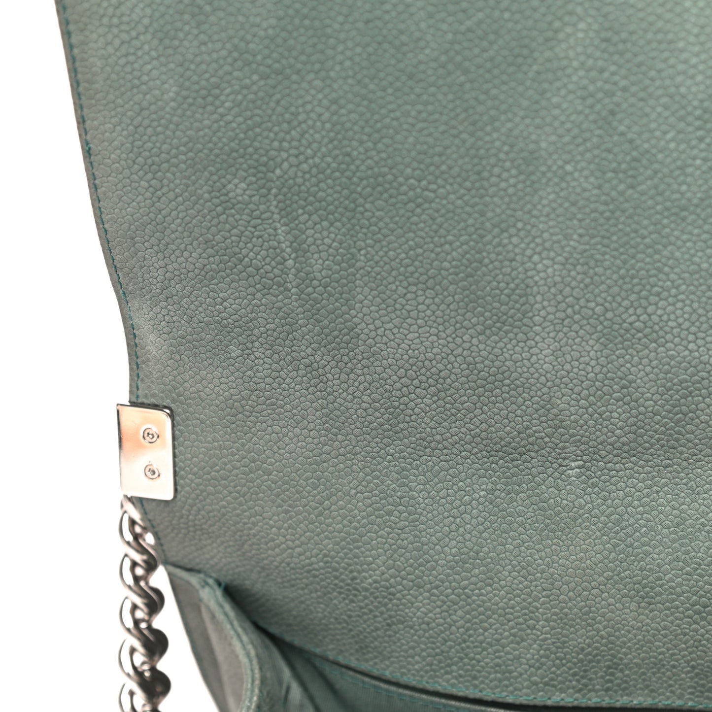 Iridescent Caviar Quilted Medium Boy Flap Green