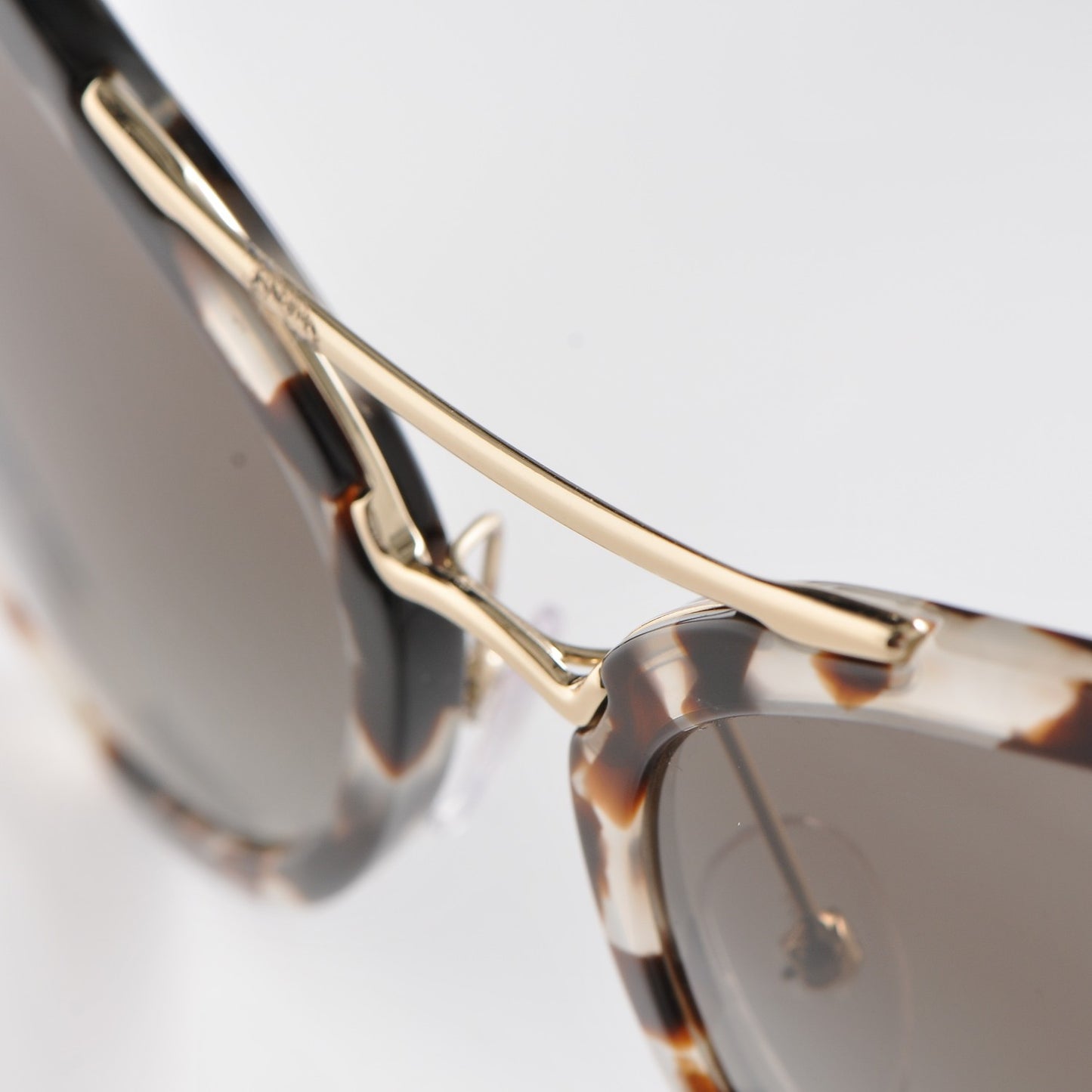 Sunglasses SPR 18S Tortoise Grey |