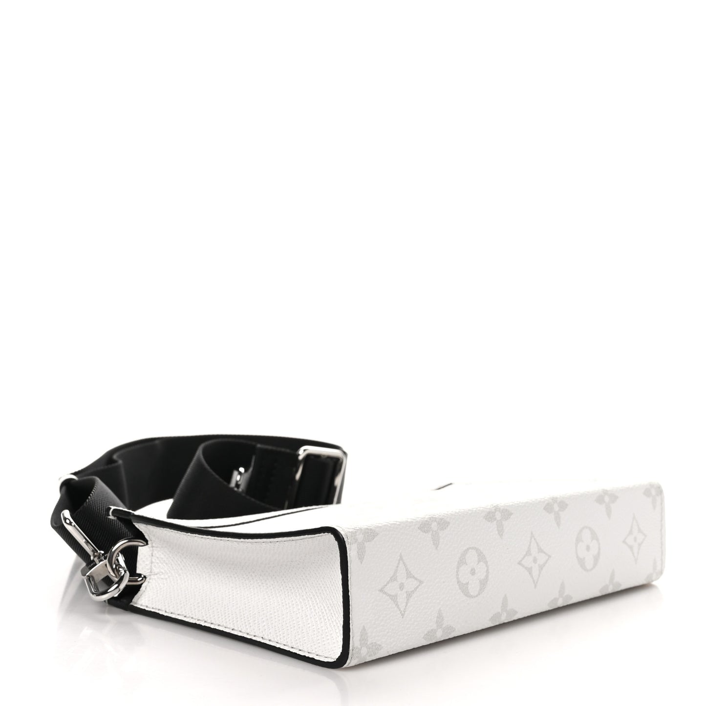 Taiga Monogram Gaston Wearable Wallet Optic White