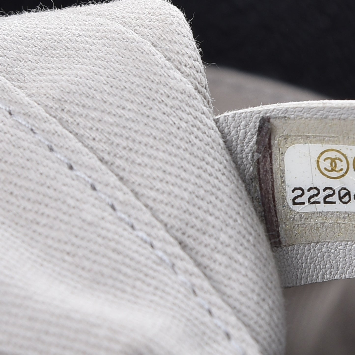 Glazed Calfskin Small Deauville Tote Black