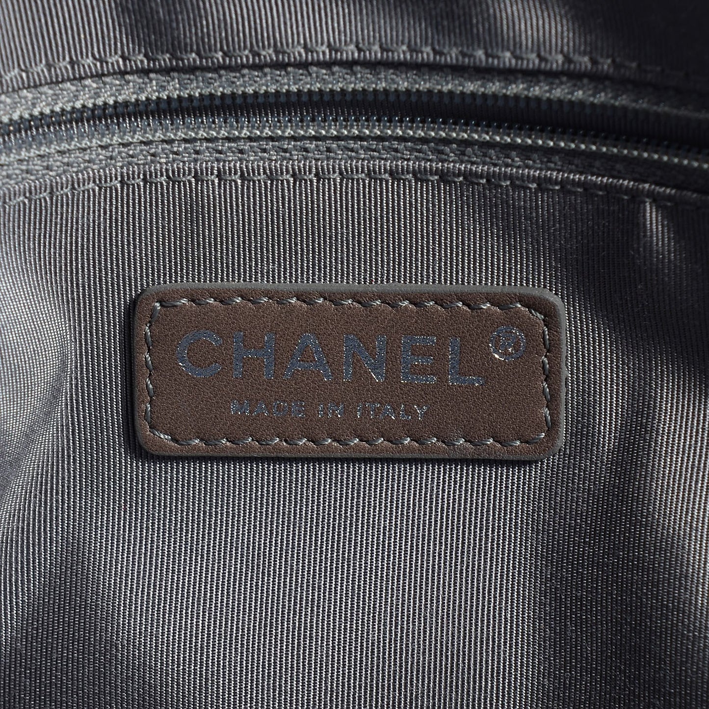Metallic Cracked Calfskin Small Modern Chain Tote Blue