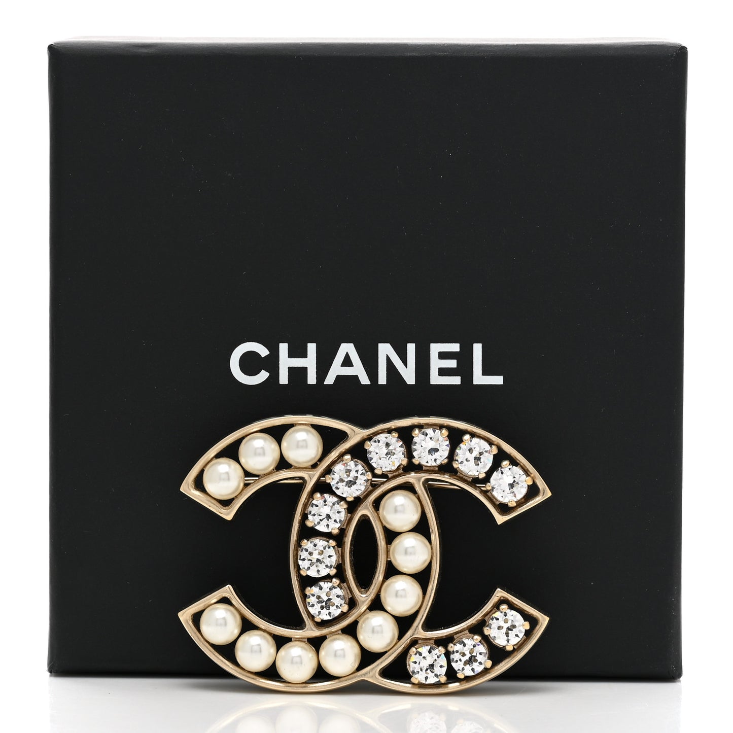 Pearl Crystal CC Brooch Gold Pearly White