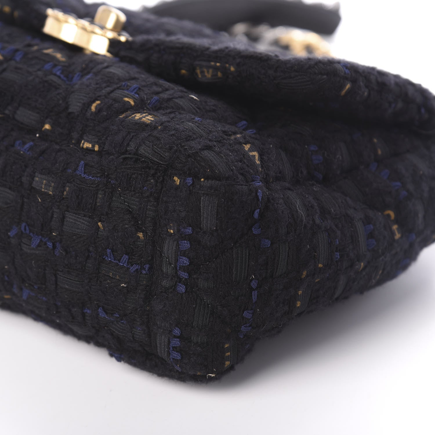 Chanel Tweed Quilted Medium 19 Flap Black Navy Gold 10 of 10