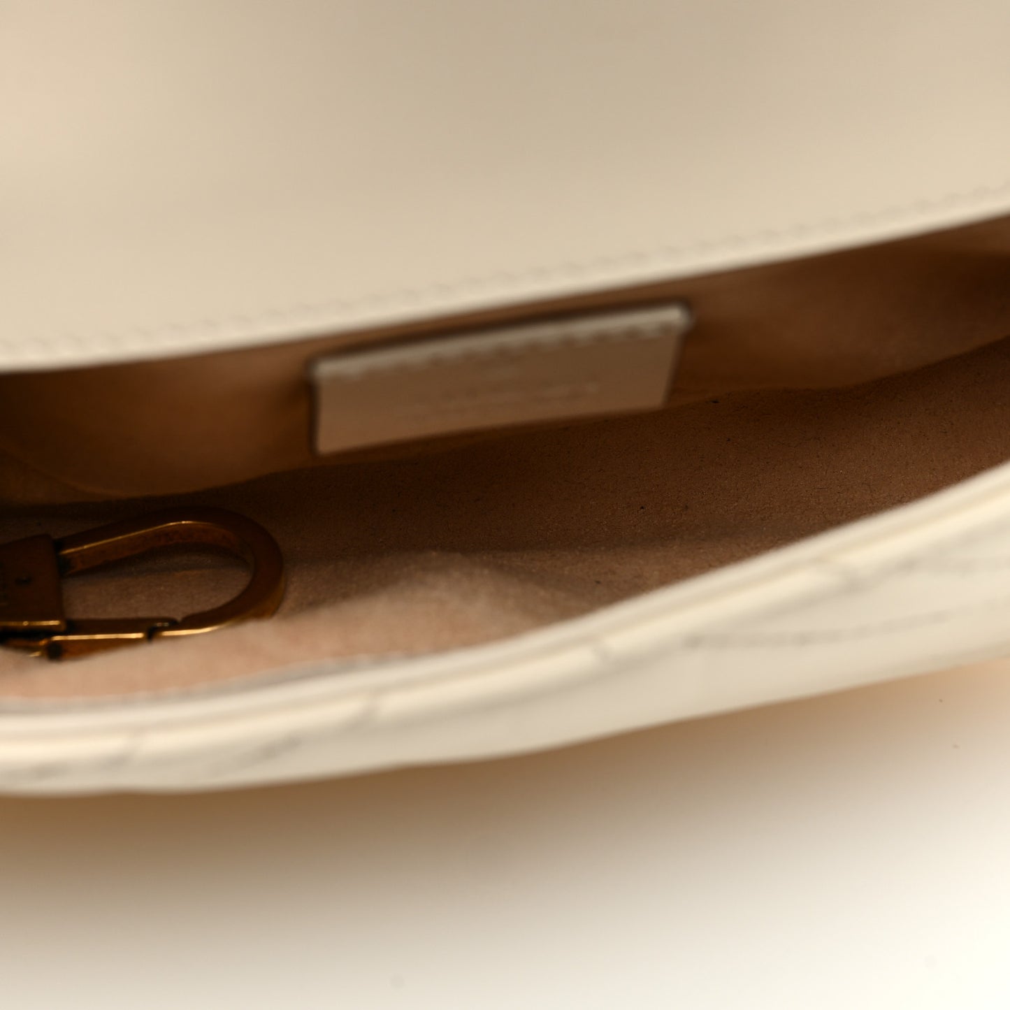 Calfskin Matelasse Super Mini GG Marmont Shoulder Bag White