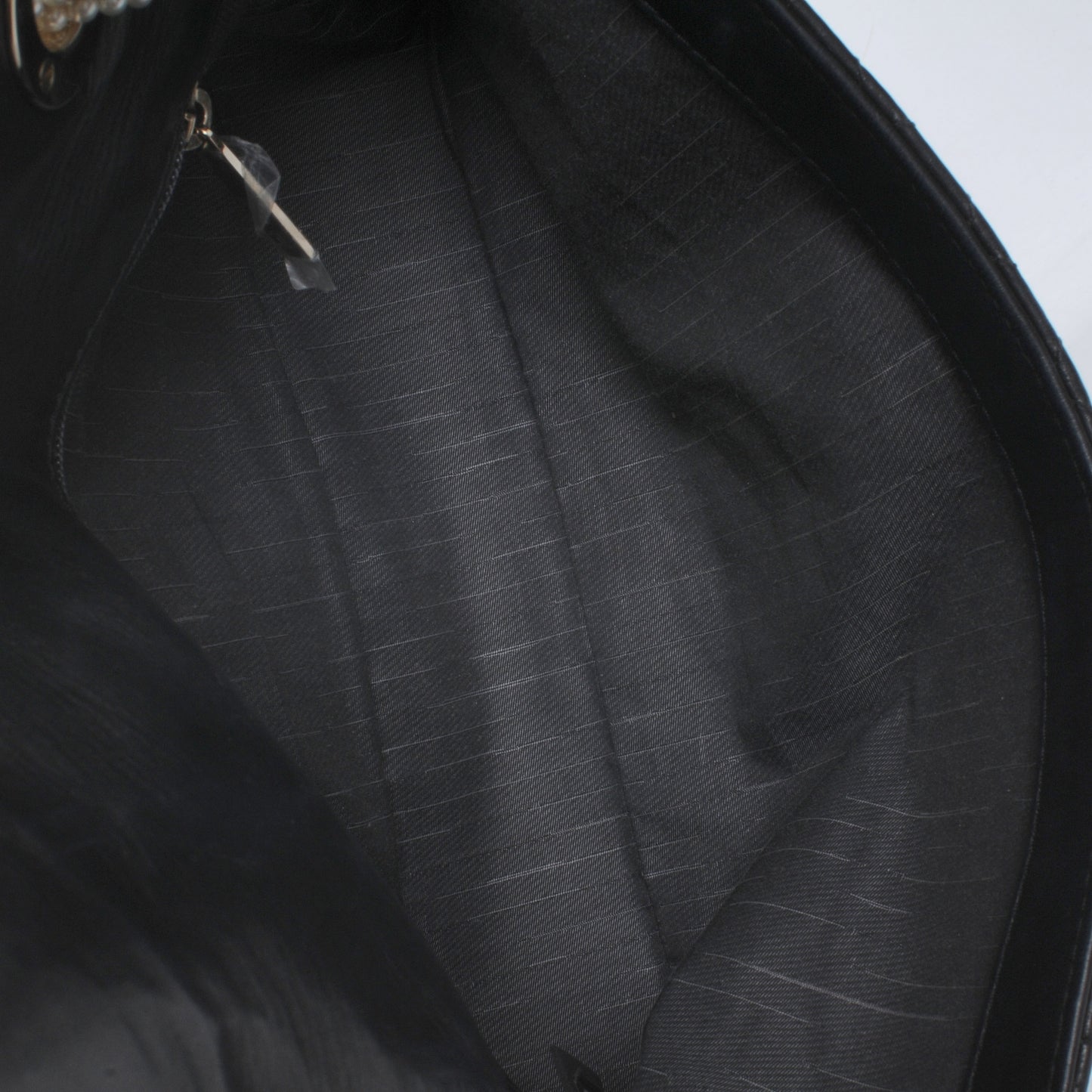 Lambskin Medium Westminster Pearl Flap Black