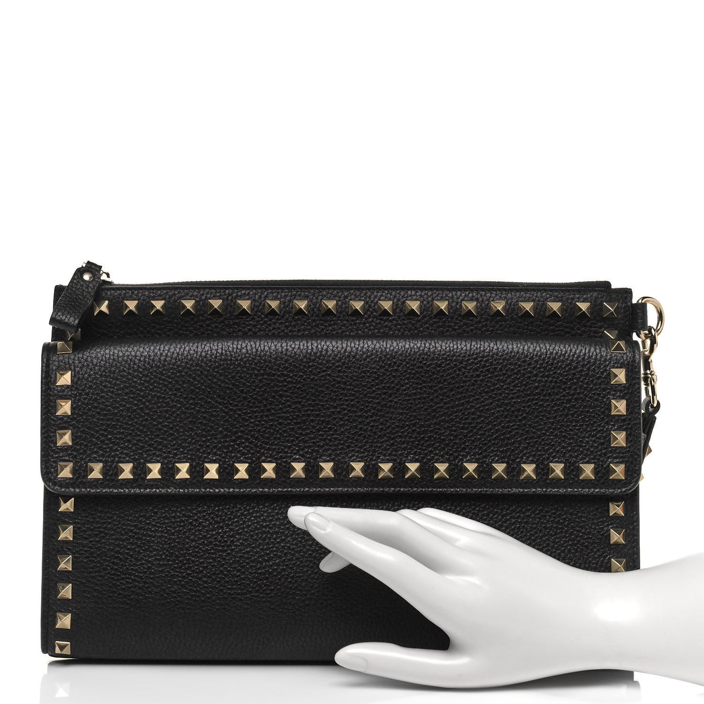 Pebbled Calfskin Large Rockstud Wristlet Clutch Black