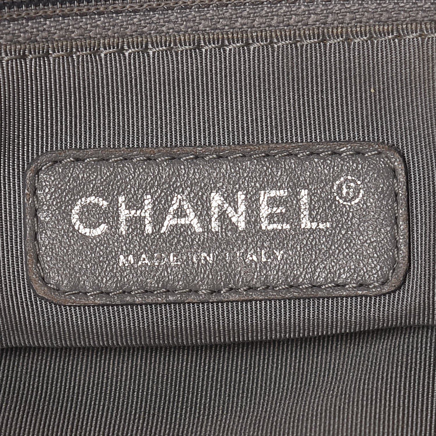 Chanel Calfskin Coco Pleats Hobo Dark Blue 6 of 9