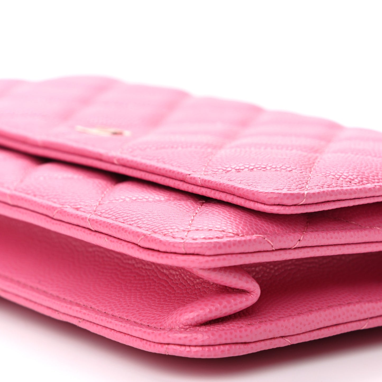 Caviar Quilted Wallet On Chain WOC Pink