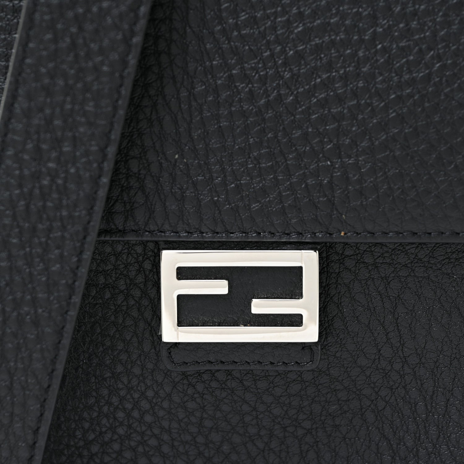 Fendi Cuoio Romano Crossbody Phone Pouch Black 6 of 9