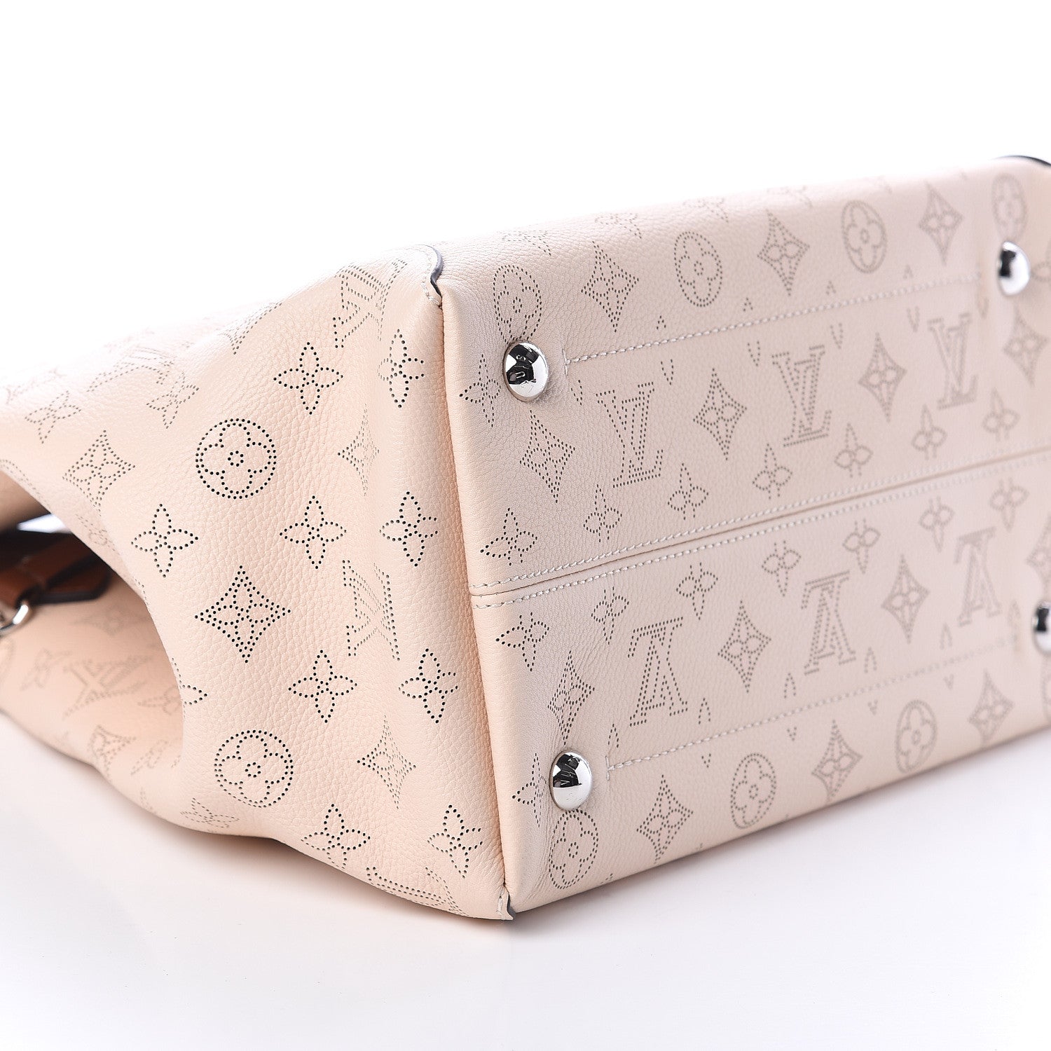 Louis Vuitton Mahina Hina MM Cream 7 of 8