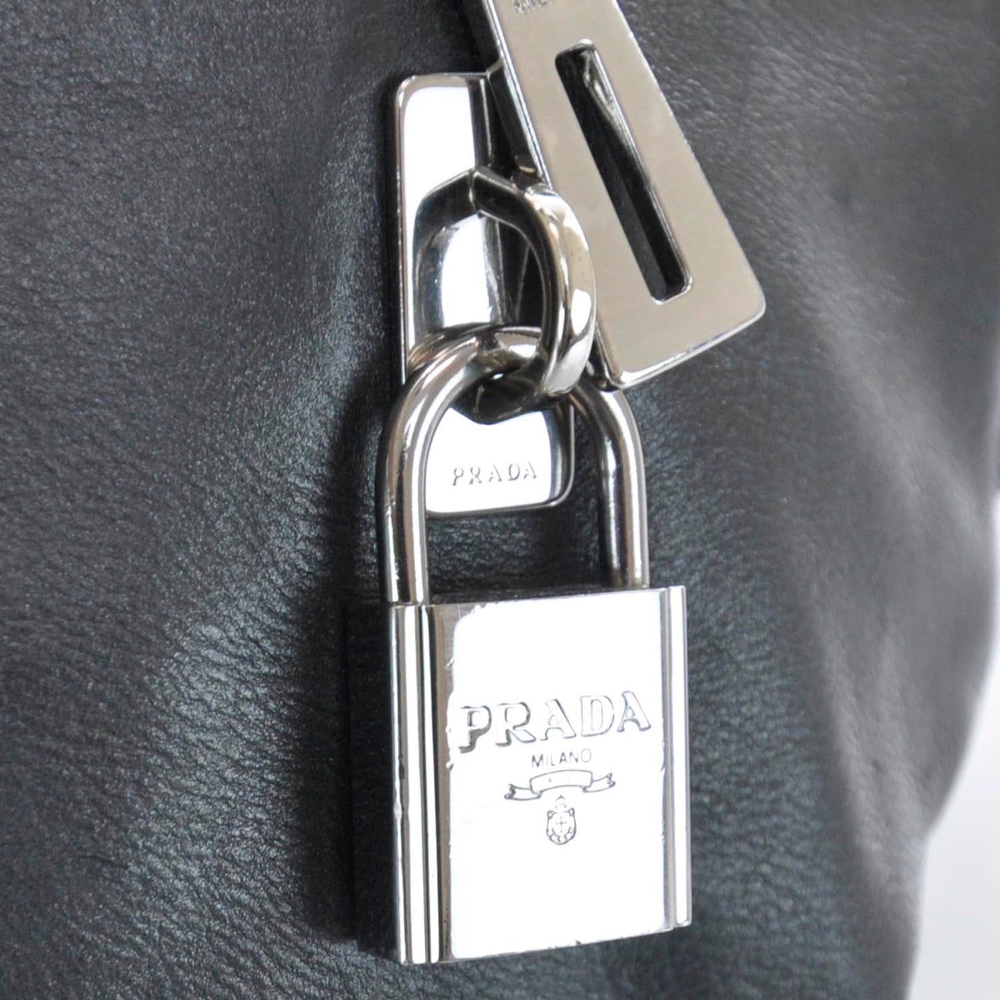 Leather Buckle Satchel Nero Black