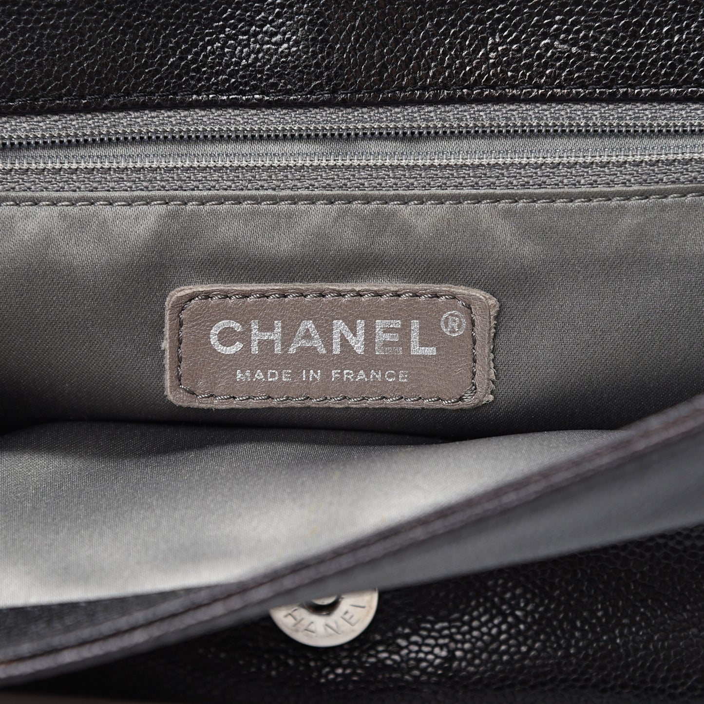 Glazed Caviar Small Pocket In The City Shoulder Bag Black