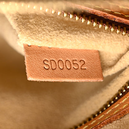 Louis Vuitton Monogram Looping MM 12 of 33