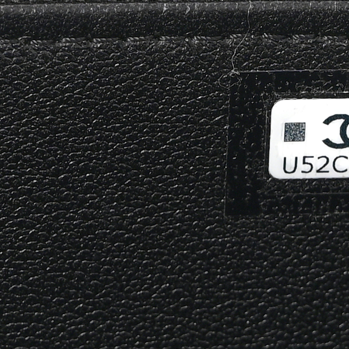 Lambskin Quilted Trendy Small Top Handle Vanity Case With Chain Black