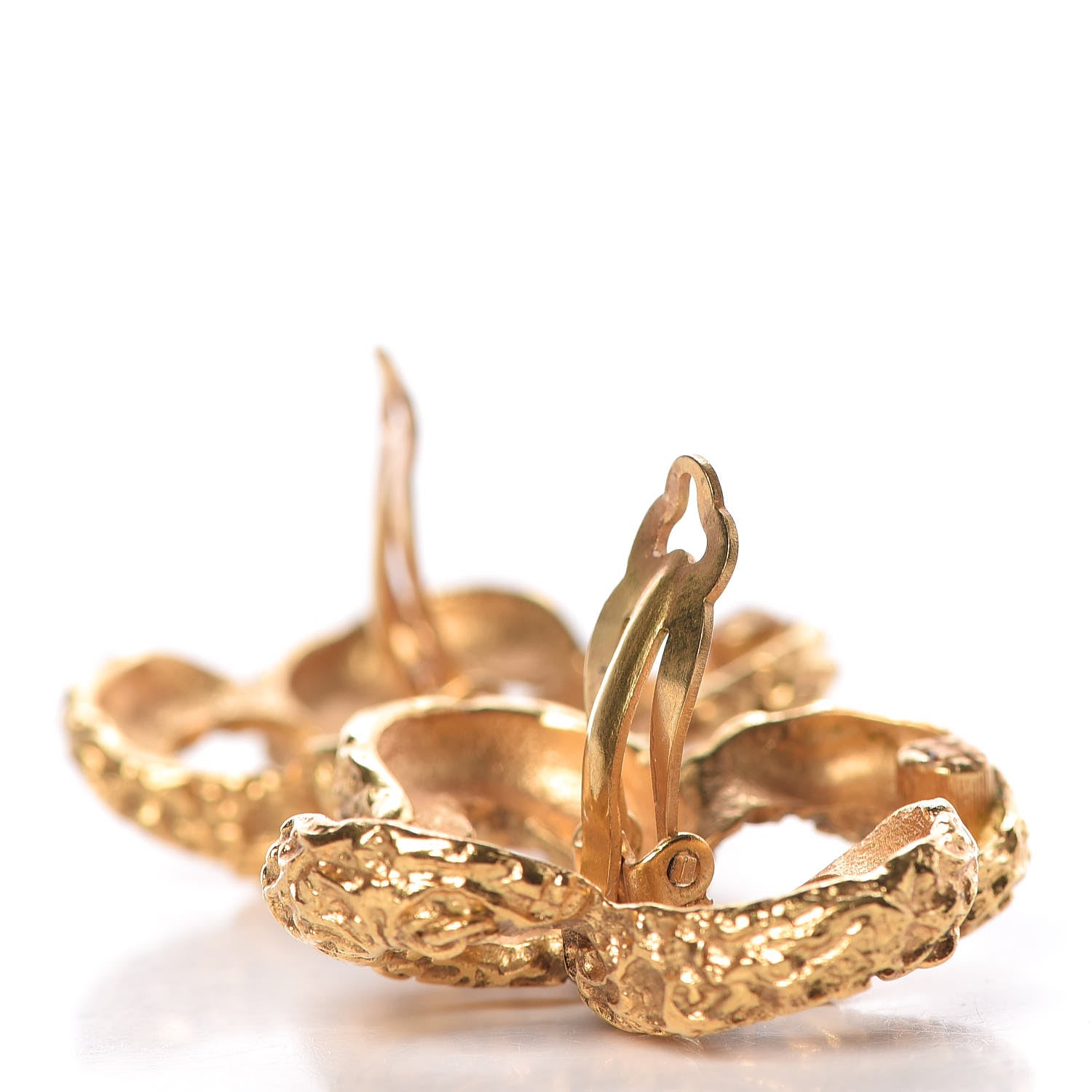 Chanel Flower CC Clip On Earrings Gold 4 of 4