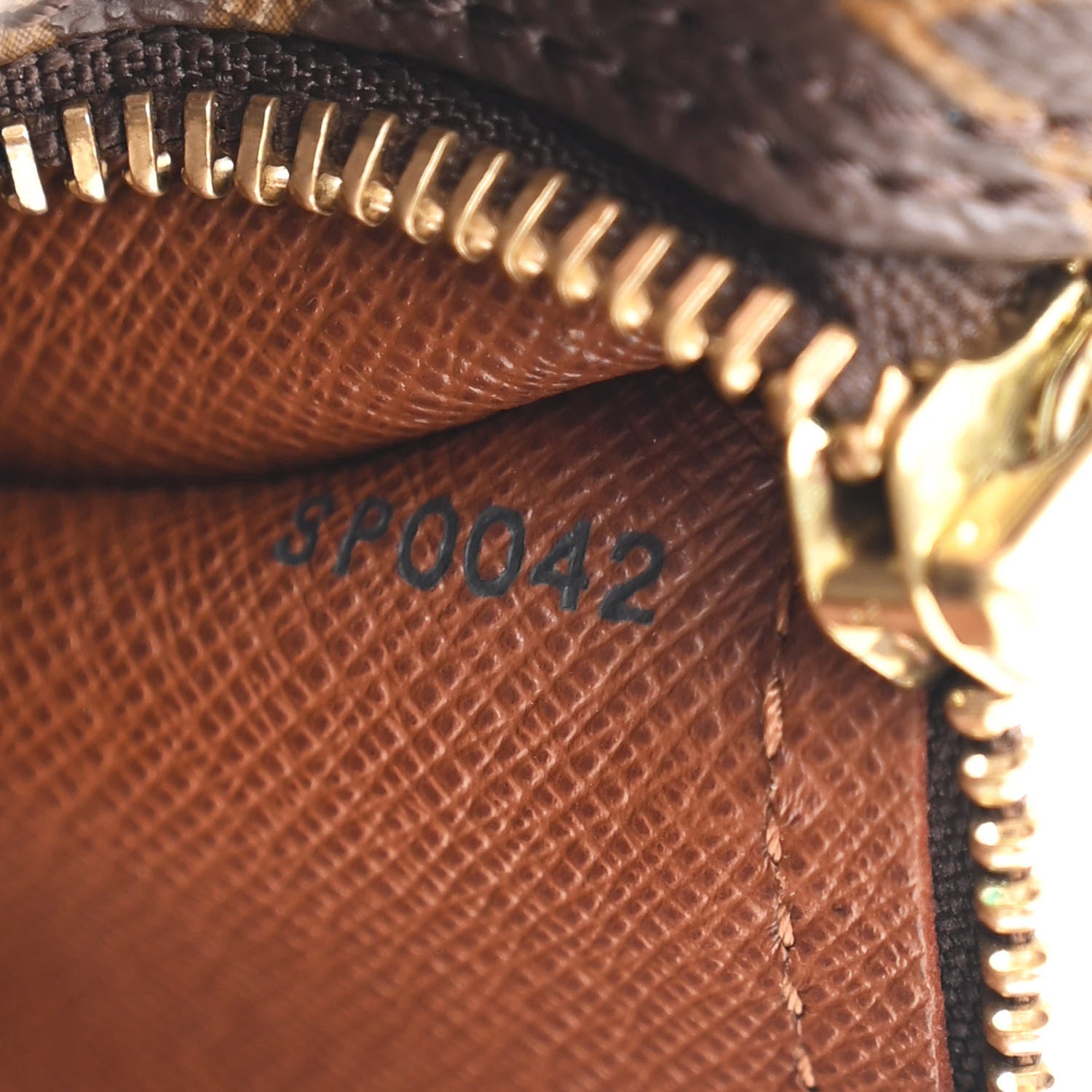 Louis Vuitton Monogram Papillon 26 7 of 10
