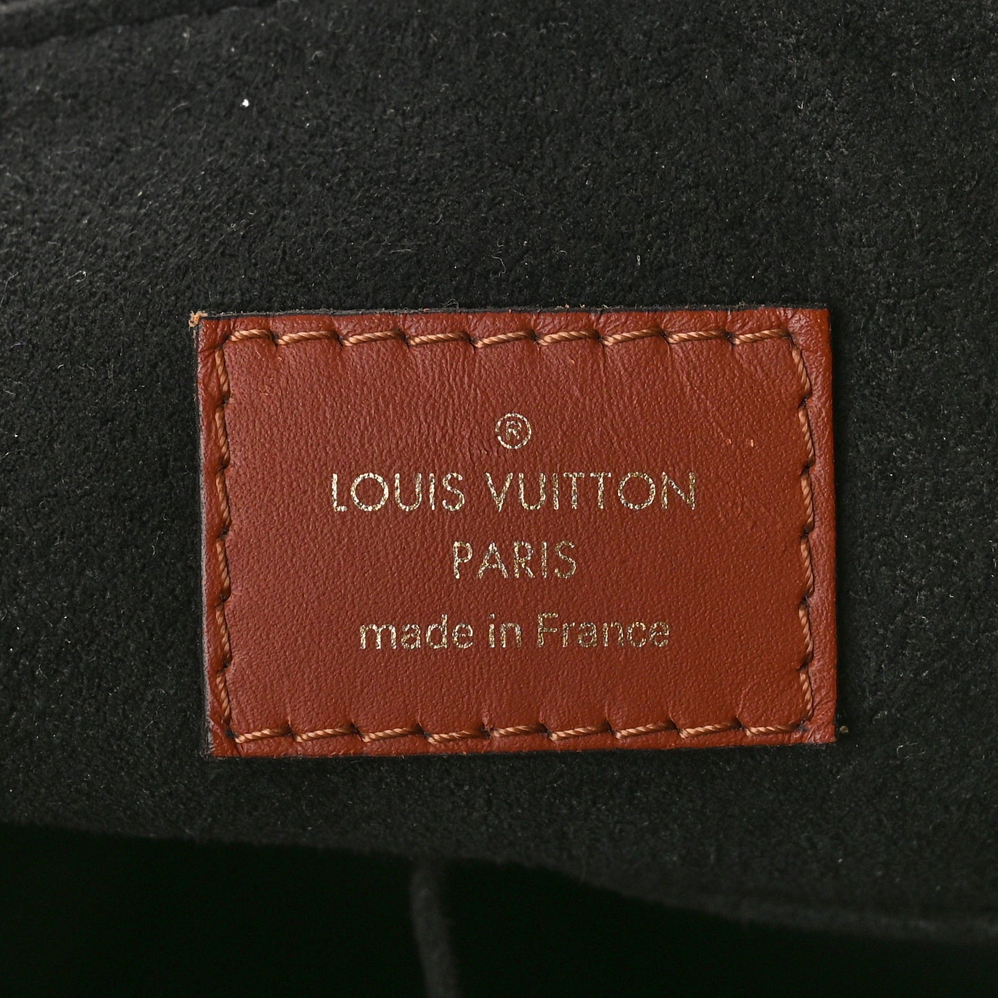 Monogram V Tote MM Black