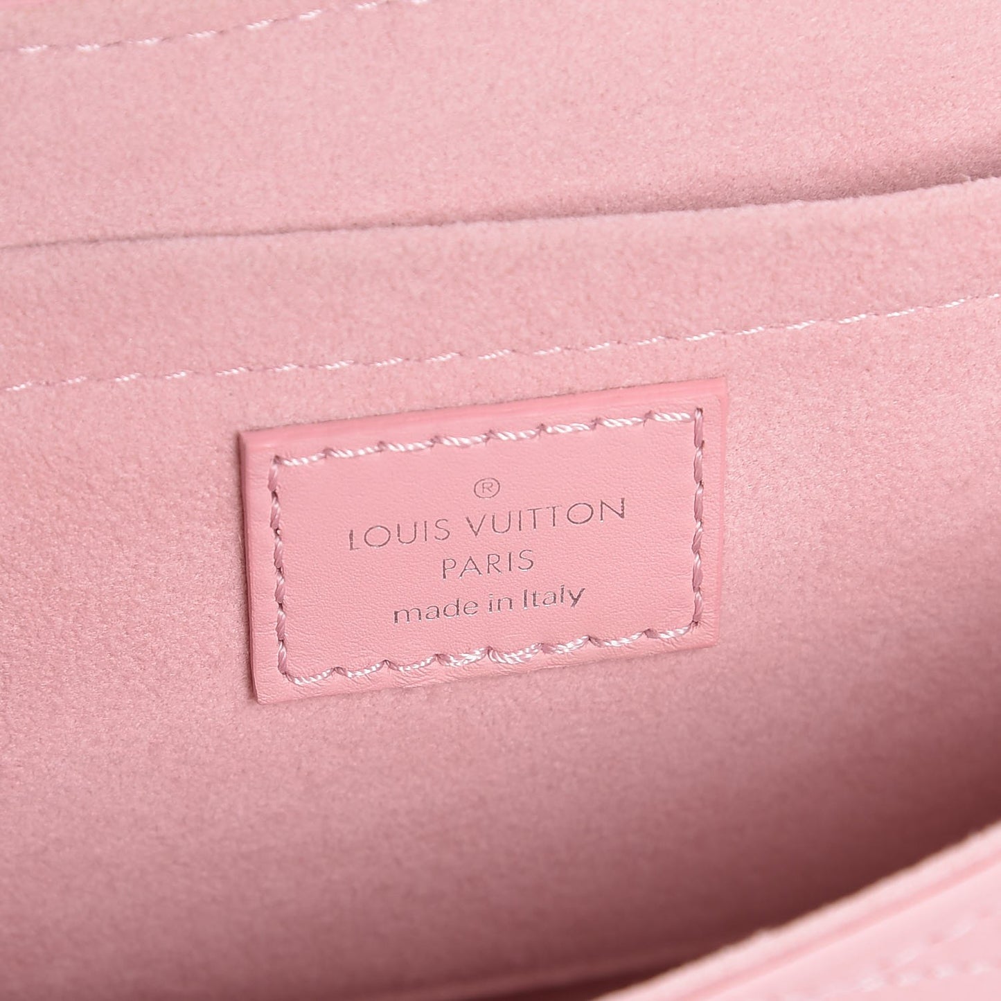 Calfskin New Wave Chain MM Rose Clair