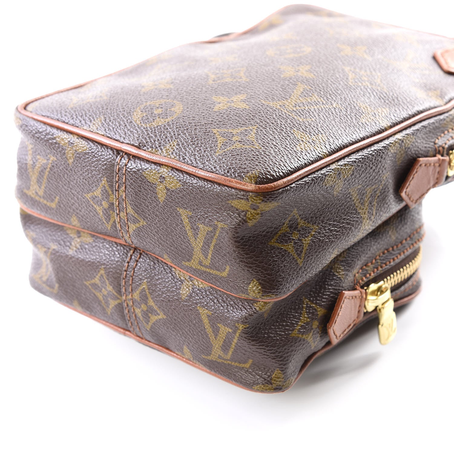 Louis Vuitton Monogram Amazone PM 9 of 11