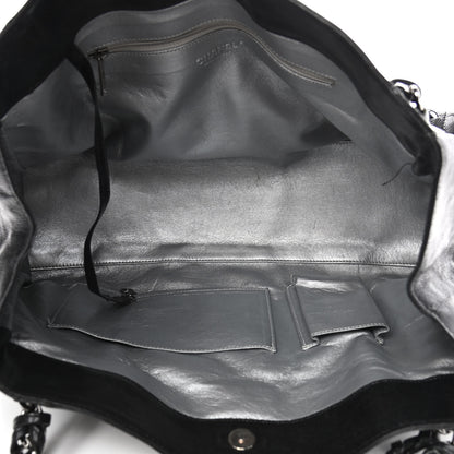 Chanel Glazed Caviar East West Modern Chain Tote Black 4 of 4