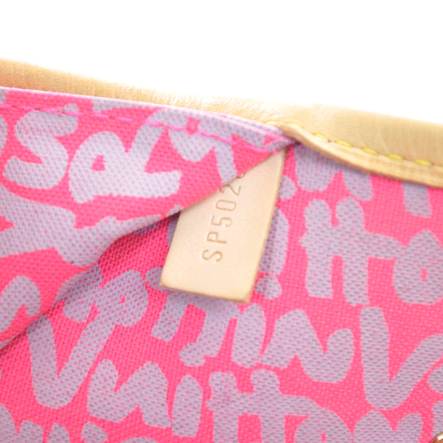 Monogram Graffiti Neverfull GM Fuchsia