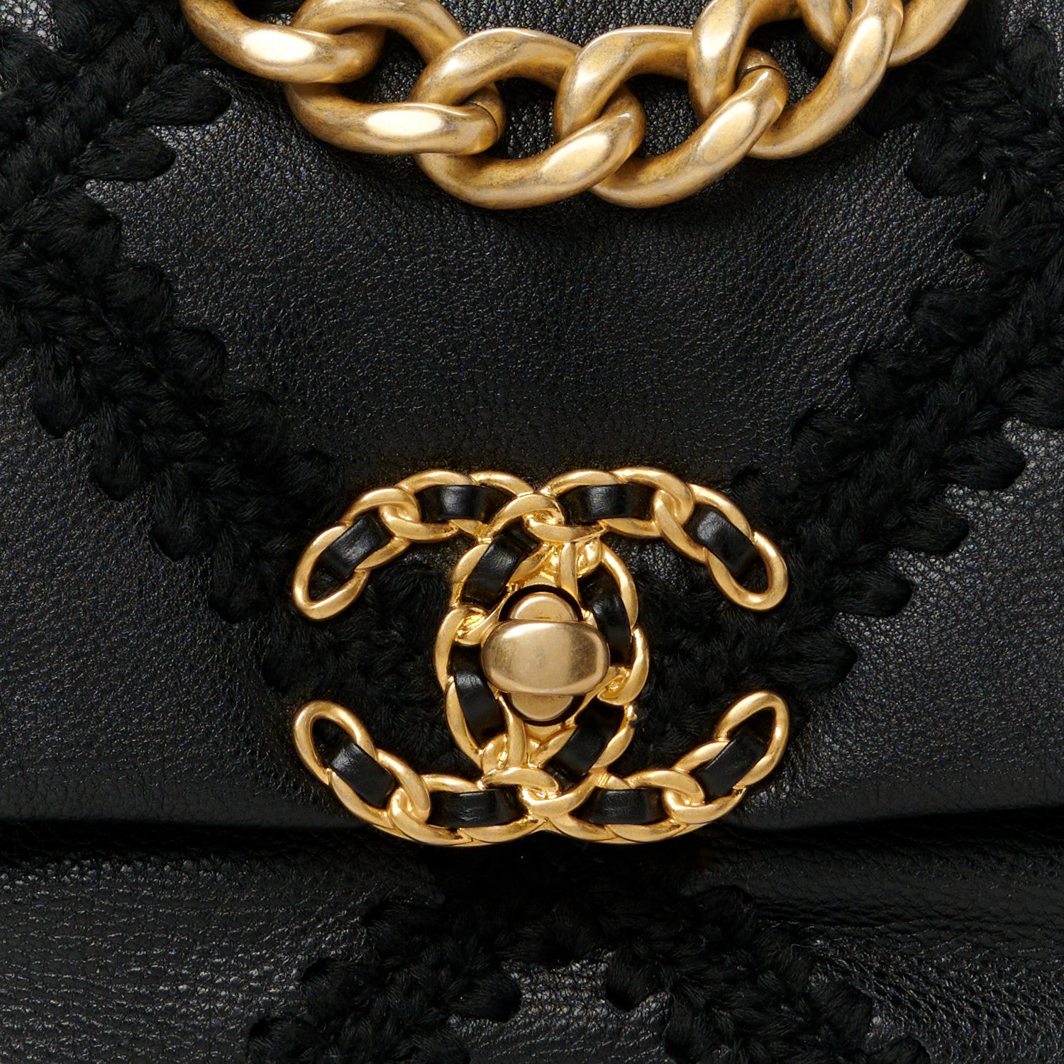 Chanel Calfskin Crochet Medium Chanel 19 Flap Black 1652731