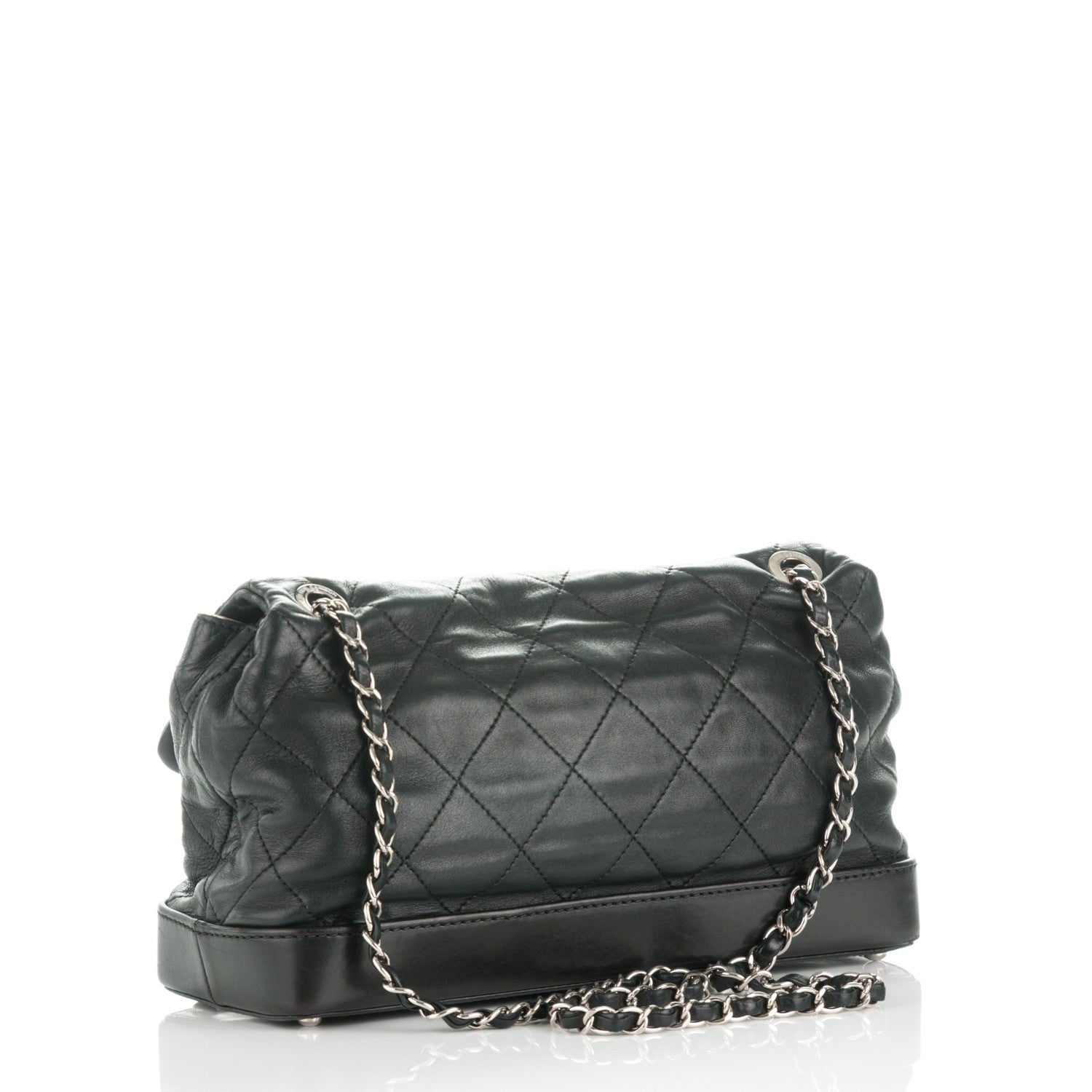 Chanel Calfskin Quilted VIP Flap Black 3 of 7
