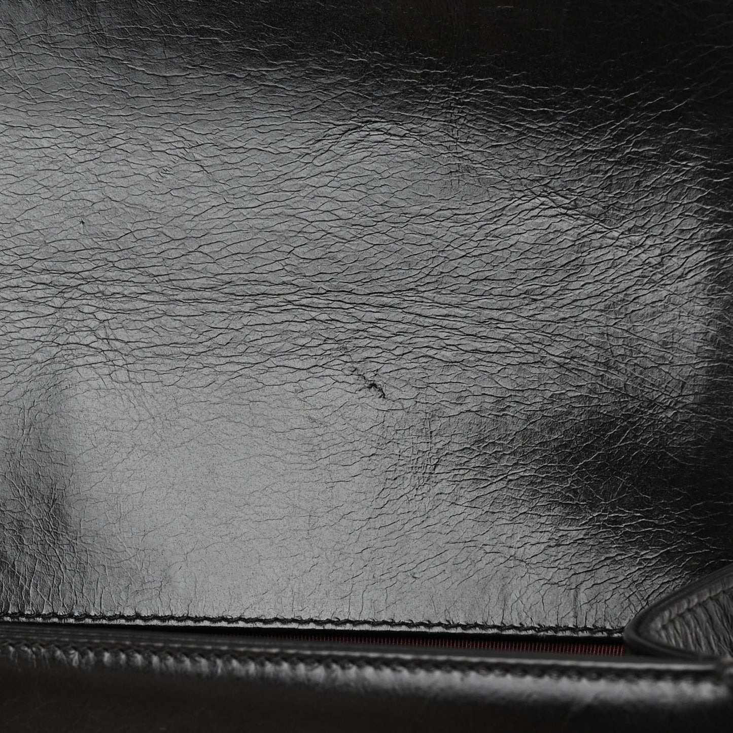 Glazed Calfskin Quilted Medium Chain Around Boy Flap Black