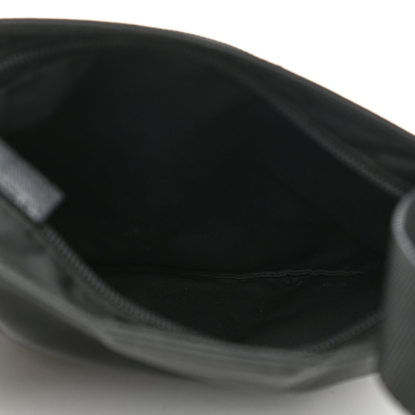 Nylon Vela Flat Messenger Bag Black