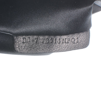 Valentino Garavani Leather Frame Petale Handbag Black 7 of 7