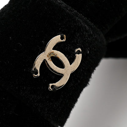 Chanel Velvet Bow CC Hair Clip Black 4 of 6