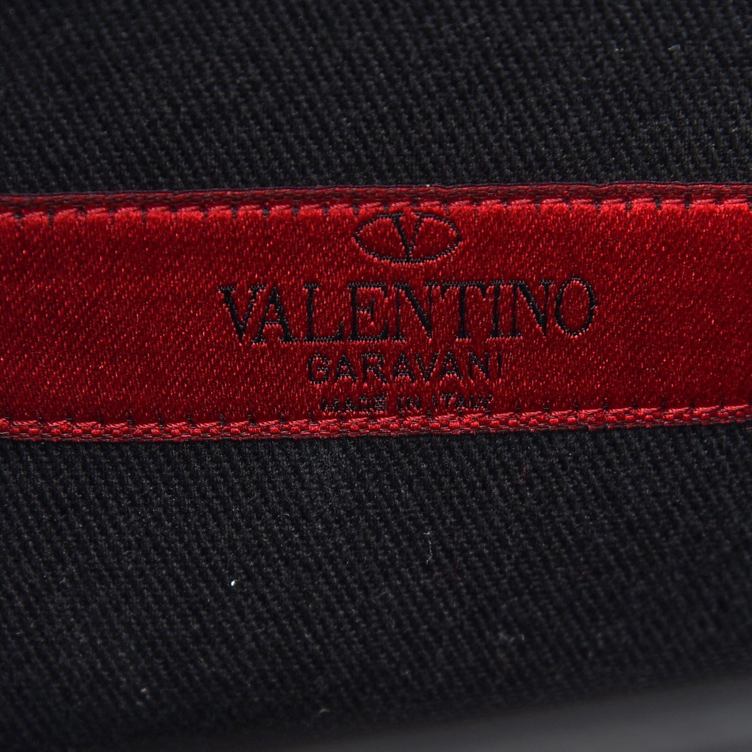 Valentino Garavani Vitello Medium Rockstud Flap Saddle Bag Black 8 of 10
