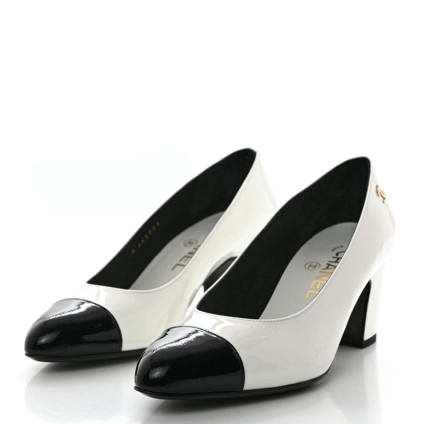 Patent Calfskin Pumps 36.5 White Black